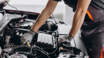 Συνεργείο αυτοκινήτων στη Λυκόβρυση – Sifakakis Service Center