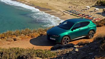 Η Stellantis άρχισε ήδη να επαναφέρει τις diesel εκδόσεις σε δημοφιλή μοντέλα, με την Alfa Romeo να διατηρεί το πετρέλαιο στις Tonale, Stelvio και Giulia, καλύπτοντας τη σταθερή ζήτηση των πελατών της.