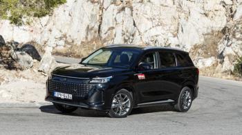 Δοκιμή DFSK E5 DE-i Plug-in Hybrid 250 PS