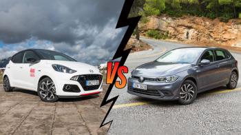 Hyundai i10 VS VW Polo: Με ίδια λεφτά τι θα έπαιρνες;