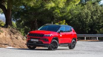 Jeep Compass 4xe: 4κίνητο με 240 άλογα και 6,3 λτ. κατανάλωση