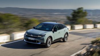Νέα Citroen C4 και C4 X: Τα οδηγούμε στην  Ισπανία
