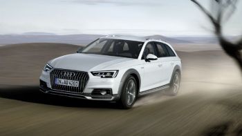 Η νέα έκδοση του Audi A4 allroad quattro με τον δίλιτρο turbo βενζινοκινητήρα ισχύος 252 ίππων τιμάται από 51.680 ευρώ.