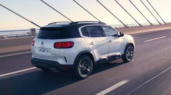 Νέο Citroen C5 Aircross Hybrid 225PS [video]