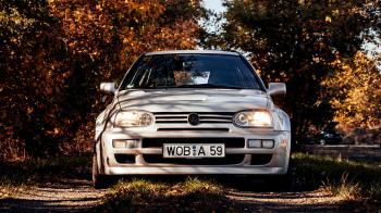 Οδηγούμε το πρωτότυπο VW Golf 3 (Α59) με 275 ίππους