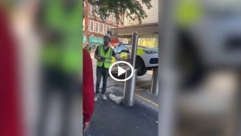 Κι αν είσαι και Παπάς από κάτω θα την φας... [video]