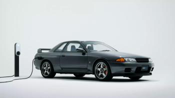 Η Nissan μετέτρεψε σε  ηλεκτρικό ένα GT-R R32!