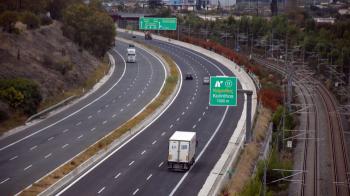 Μήπως με κλειστή την Εθνική Οδό να μην πληρώναμε και διόδια;
