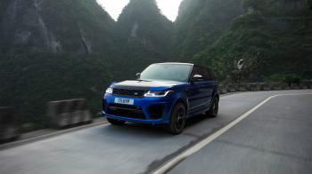 Το Range Rover Sport SVR σπάει το ρεκόρ του Tianmen (+vid) 