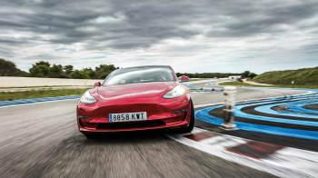 Tesla Model 3 Performance 487PS