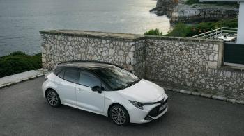 Corolla… Τα χει Όλα!