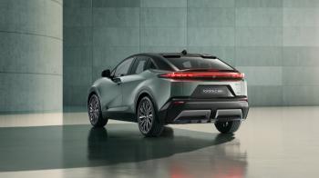 Toyota C-HR+: Ηλεκτρική πρεμιέρα στην Αθήνα πριν από το επίσημο λανσάρισμα