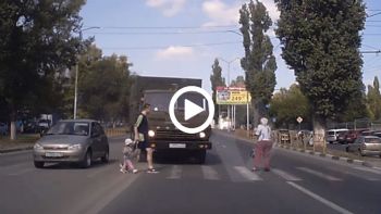 Φορτηγατζής παραλίγο φονιάς