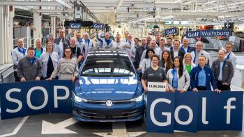 Μπήκε στην παραγωγή το ανανεωμένο Volkswagen Golf