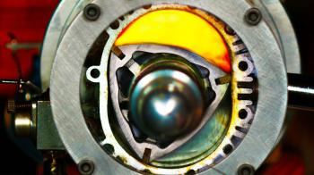 Η λειτουργία του Wankel κινητήρα (+video)