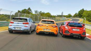 Hot Hatch αναμέτρηση: i30 N vs Type R vs Megane R.S. Trophy 