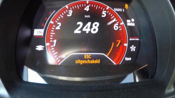«Κόφτης» και από τη Renault στα 180 χλμ./ώρα