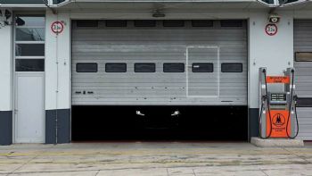 Δεν δείχνει πολλά, όμως είναι μία αρχή για την αποκάλυψη του επερχόμενου Skoda Kodiaq RS.