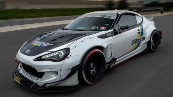 Toyota GT86 δια χειρός Rocket Bunny