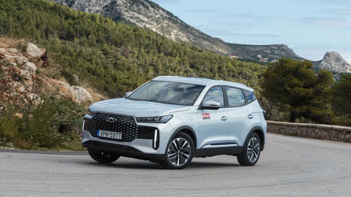 Δοκιμάζουμε το νέο Chery Tiggo 4 Hybrid.