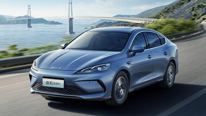 BYD SEAL 5 DM-i: Plug-in �������� sedan ���� ������ �� ������ ���� ���������� - ����