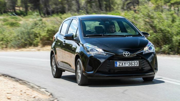 Στο Yaris τέσσερις επιβάτες θα ταξιδέψουν χωρίς παραχωρήσεις.