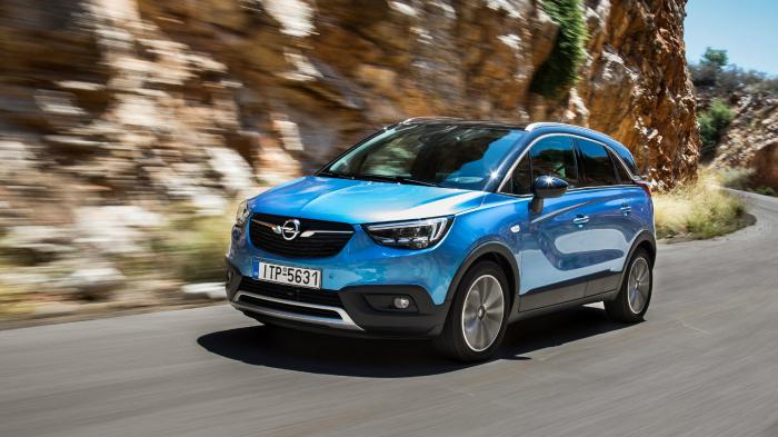 Αξίζει να σημειωθεί πως το Crossland X όπως και όλα τα καινούργια μοντέλα της Opel, εφοδιάζεται με το OnStar, το σύστημα που με τη χρήση κάρτας κινητής τηλεφωνίας, προσφέρει 100 GB δεδομένων το χρόνο.