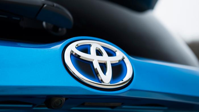 Ετοιμάζει υβριδικά diesel σύνολα η Toyota;