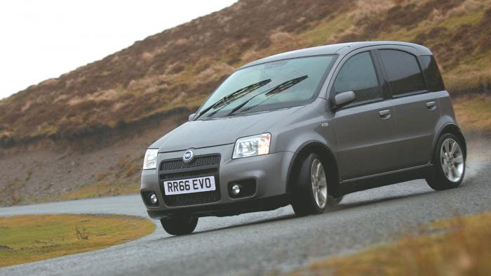 Fiat Panda 100HP: Το «fun to drive» Panda