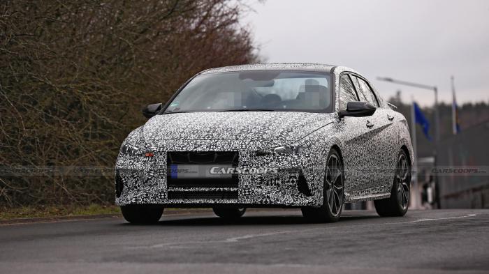  Hyundai Elantra N    Honda Civic Type R