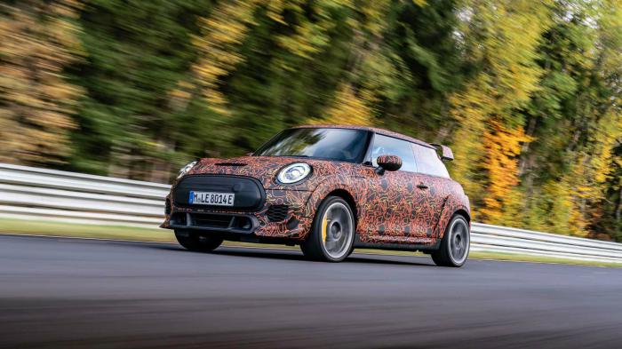  Mini Cooper JCW!   ;