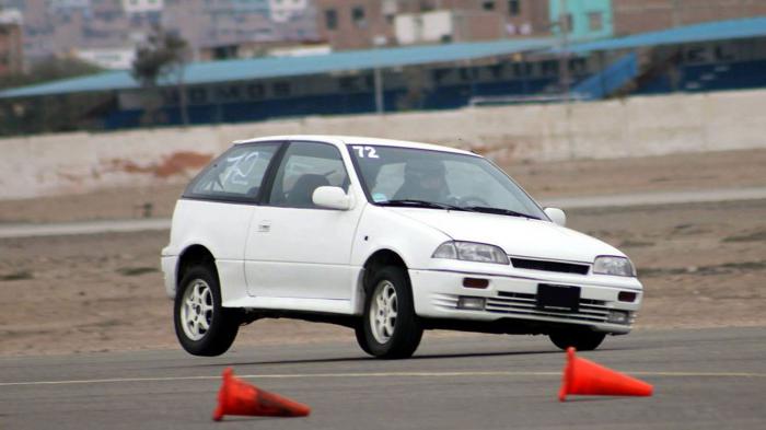 Suzuki Swift GTi: Το σχιζοφρενικό 1300άρι 