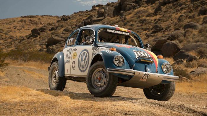 Στην «επιστράτευση» ενός Volkswagen Beetle προχώρησε η γερμανική εταιρεία ενόψει του 50ου αγώνα Baja 1000.