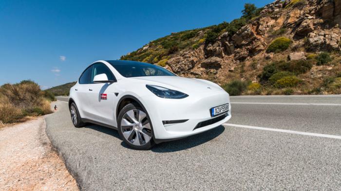Το Tesla Model Y απέναντι από το καλύτερο και το χειρότερο της κατηγορίας του Το Tesla Model Y απέναντι από το καλύτερο και το χειρότερο της κατηγορίας του