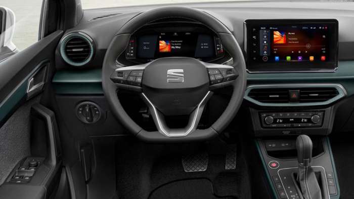 Seat Arona 110 PS VS VW T-Cross 116 PS. Ποιο ξεχωρίζει σε εξοπλισμό ασφάλειας και άνεσης; Seat Arona 110 PS VS VW T-Cross 116 PS. Ποιο ξεχωρίζει σε εξοπλισμό ασφάλειας και άνεσης;