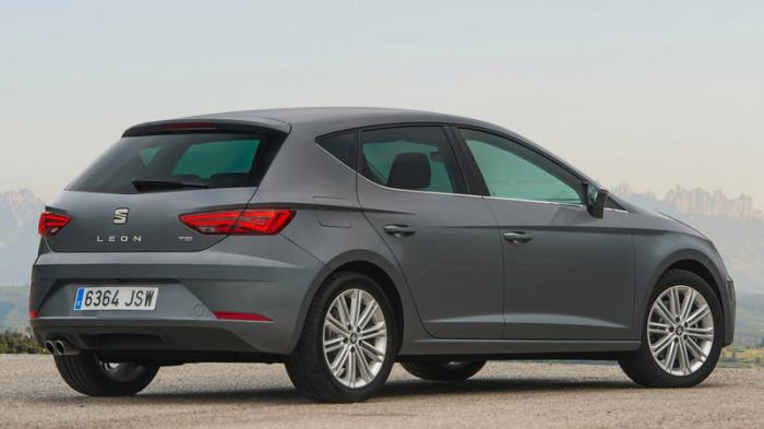 Το Seat Leon έχει χώρους για 5 ενήλικες και σπορτίφ οδική συμπεριφορά Το Seat Leon έχει χώρους για 5 ενήλικες και σπορτίφ οδική συμπεριφορά