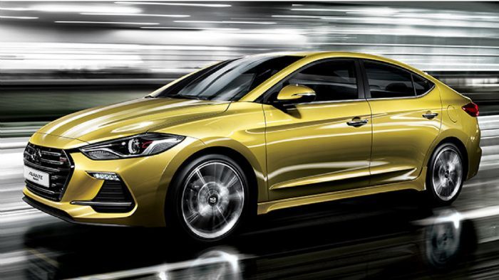 Το Hyundai Elantra μόλις απέκτησε και μια «καυτή» έκδοση, την Sport, η οποία εξοπλίζεται με 1.600άρι turbo σύνολο 204 ίππων. Δείτε τι χάνουμε στην Ελλάδα…