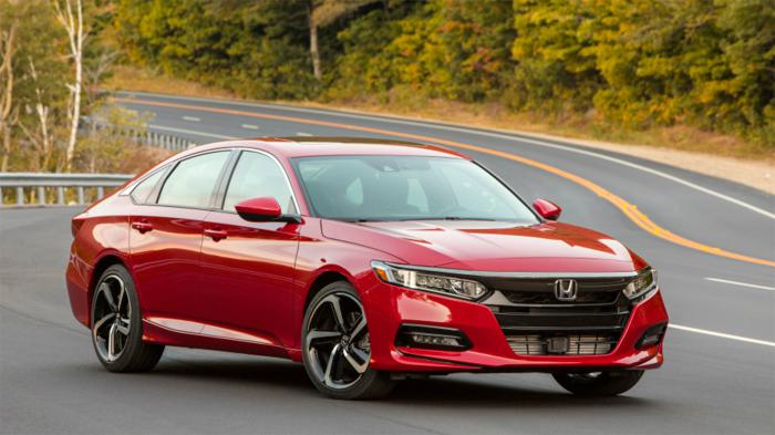 Στα χέρια των ανθρώπων της Hondata «έπεσε» ένα Honda Accord και έτσι δεν άφησαν την ευκαιρία να πάει χαμένη δίνοντάς του περισσότερη ροπή απΆ ότι έχει το Civic Type R.