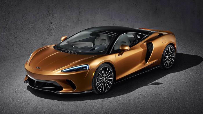 :  McLaren GT