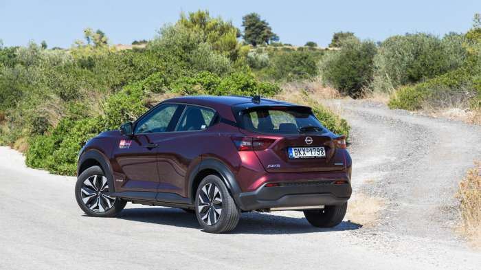 Nissan Juke VS VW T-Roc 150 PS Automatic Βαθμολογίες. Ποιο είναι καλύτερο σε κατανάλωση, χώρους, επιδόσεις, εγγυήσεις; Nissan Juke VS VW T-Roc 150 PS Automatic Βαθμολογίες. Ποιο είναι καλύτερο σε κατανάλωση, χώρους, επιδόσεις, εγγυήσεις;