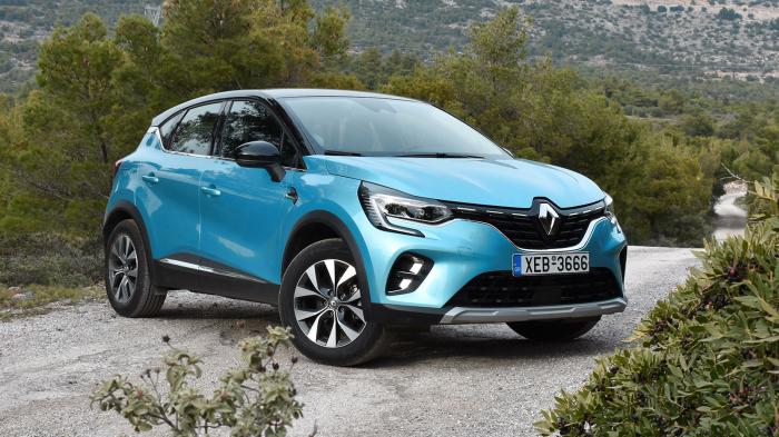 Μυώδεις επιφάνειες στο Renault Captur, περισσότερες γωνίες στο Toyota Yaris Cross Μυώδεις επιφάνειες στο Renault Captur, περισσότερες γωνίες στο Toyota Yaris Cross