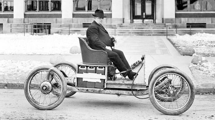 Ο Ford με τον Edison προσπάθησαν να εξελίξουν φθηνό ηλεκτροκίνητο το 1914