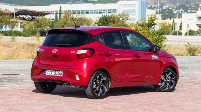 Hyundai i10 VS Toyota Aygo X Βαθμολογίες. Ποιο είναι καλύτερο σε κατανάλωση, χώρους, επιδόσεις, εγγυήσεις. Hyundai i10 VS Toyota Aygo X Βαθμολογίες. Ποιο είναι καλύτερο σε κατανάλωση, χώρους, επιδόσεις, εγγυήσεις.