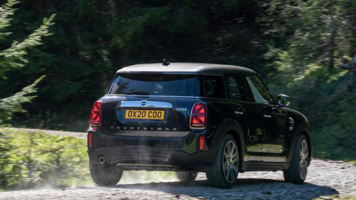Mini Countryman. Τι βαθμό παίρνει σε κατανάλωση, χώρους, επιδόσεις, εγγυήσεις; Mini Countryman. Τι βαθμό παίρνει σε κατανάλωση, χώρους, επιδόσεις, εγγυήσεις;