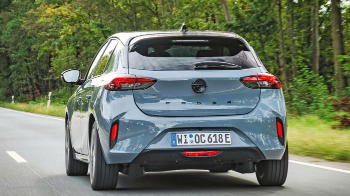 Opel Corsa 100ps VS Volkswagen Polo 95ps Βαθμολογίες. Ποιο είναι καλύτερο σε κατανάλωση, χώρους, επιδόσεις, εγγυήσεις. Opel Corsa 100ps VS Volkswagen Polo 95ps Βαθμολογίες. Ποιο είναι καλύτερο σε κατανάλωση, χώρους, επιδόσεις, εγγυήσεις.