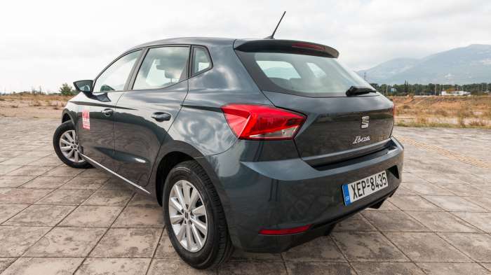 Seat Ibiza VS Volkswagen Polo Βαθμολογίες. Ποιο είναι καλύτερο σε κατανάλωση, χώρους, επιδόσεις, εγγυήσεις; Seat Ibiza VS Volkswagen Polo Βαθμολογίες. Ποιο είναι καλύτερο σε κατανάλωση, χώρους, επιδόσεις, εγγυήσεις;