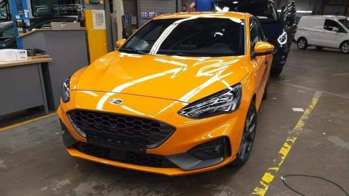    Ford Focus ST.