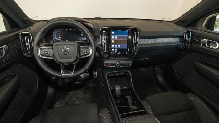 Volvo XC40. Πόσο καλό είναι σε εξοπλισμό άνεσης και ασφαλείας; Volvo XC40. Πόσο καλό είναι σε εξοπλισμό άνεσης και ασφαλείας;