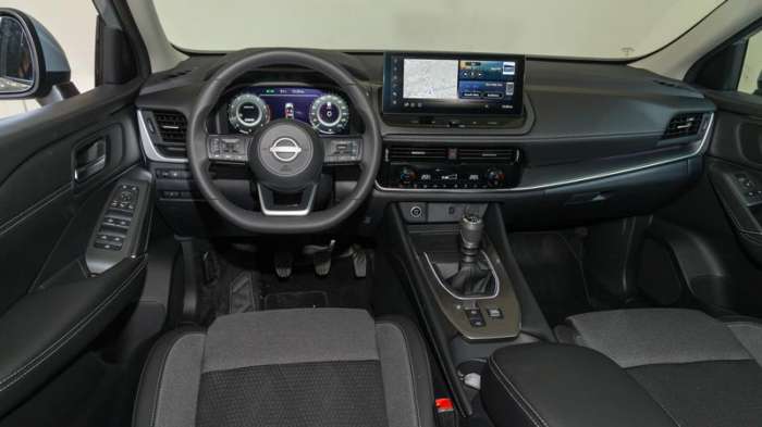 Nissan Qashqai VS Opel Grandland. Ποιο ξεχωρίζει σε εξοπλισμό ασφάλειας και άνεσης; Nissan Qashqai VS Opel Grandland. Ποιο ξεχωρίζει σε εξοπλισμό ασφάλειας και άνεσης;