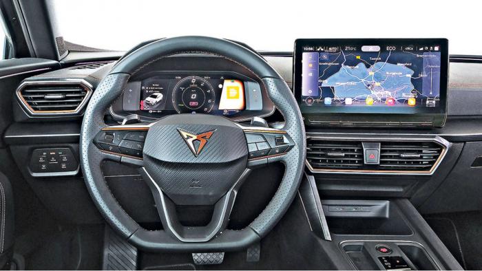 Cupra Formentor VS VW Tiguan: Τι προσφέρουν στον τομέα εξοπλισμού άνεσης και ασφαλείας; Cupra Formentor VS VW Tiguan: Τι προσφέρουν στον τομέα εξοπλισμού άνεσης και ασφαλείας;